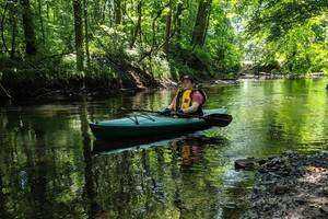 Invasive Plants on the Quinnipiac River